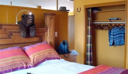 Zenyard Guest House Phoenix
