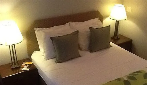 Zenyard Guest House Phoenix